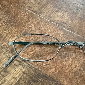 Kata Corbu metal saddle bridge Japanese Elegant pewter Glasses